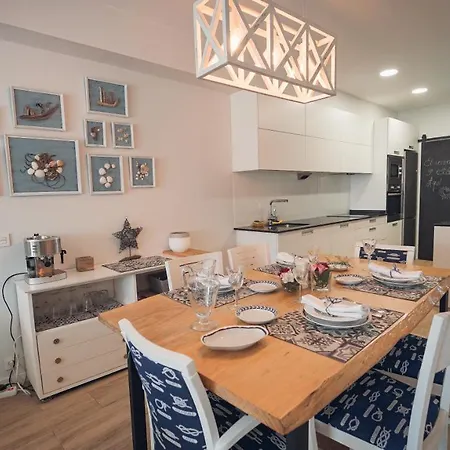 아파트 Casa Playa Lavaxeira 오그로브