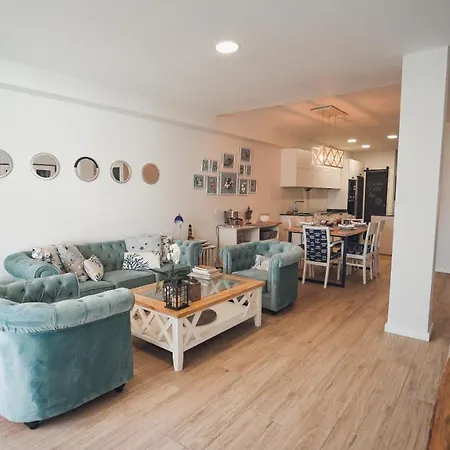 Casa Playa Lavaxeira